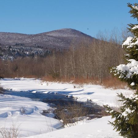 Sun & Ski Inn And Suites Stowe Exteriör bild