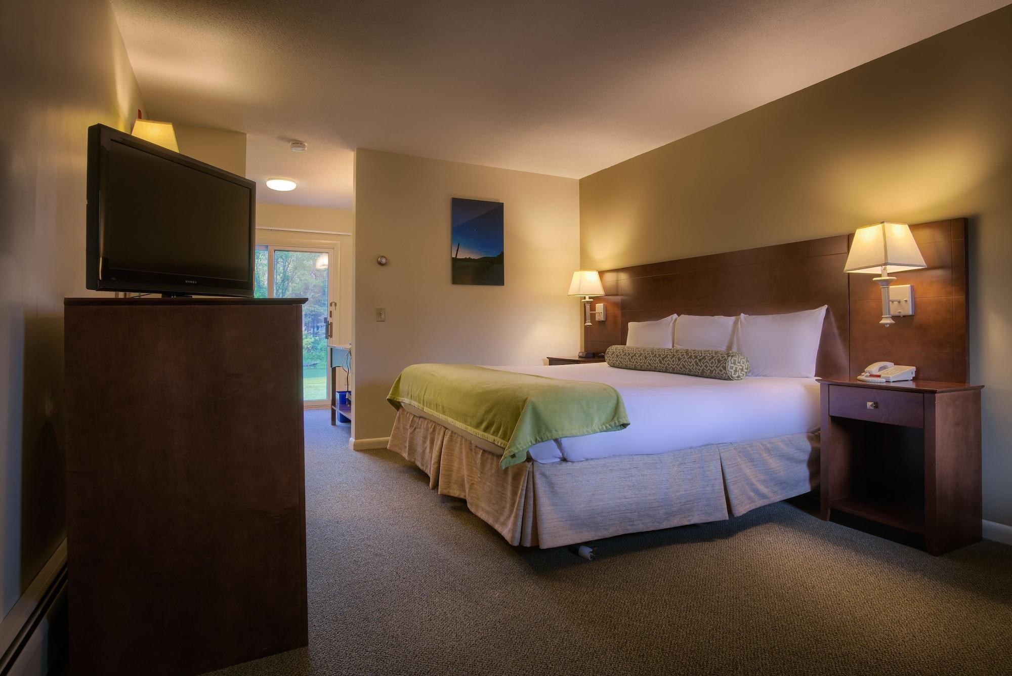 Sun & Ski Inn And Suites Stowe Exteriör bild
