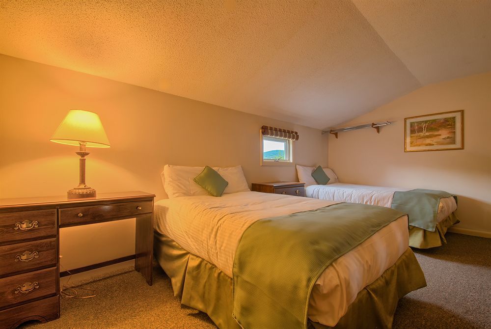 Sun & Ski Inn And Suites Stowe Exteriör bild
