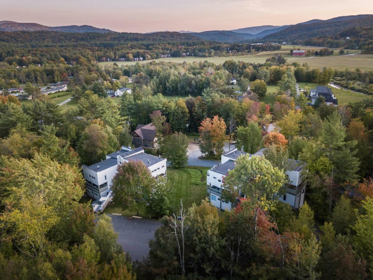 Sun & Ski Inn And Suites Stowe Exteriör bild